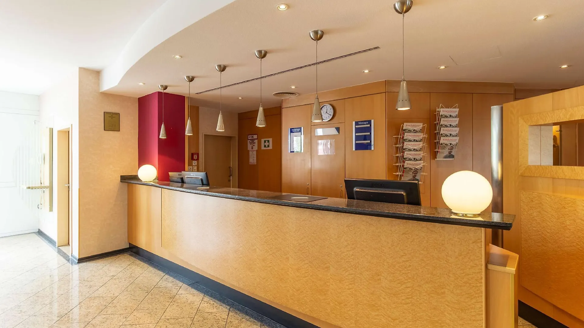 Ramada By Wyndham Hannover Messe Laatzen Hotel