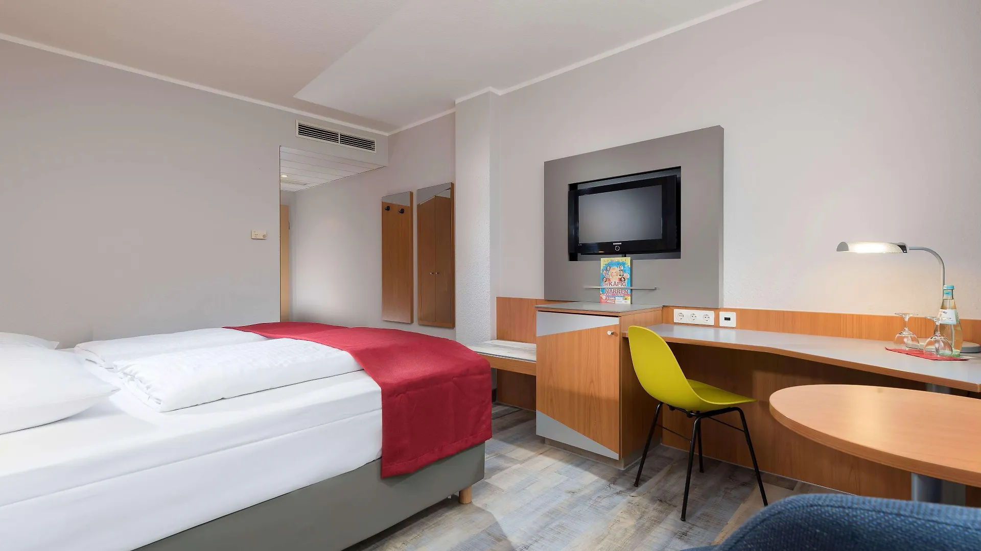 Ramada By Wyndham Hannover Messe Laatzen 3*,