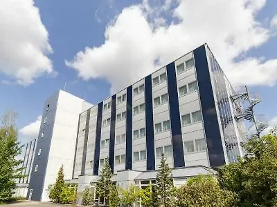 라마다 바이 윈덤 하노버 호텔 랏젠